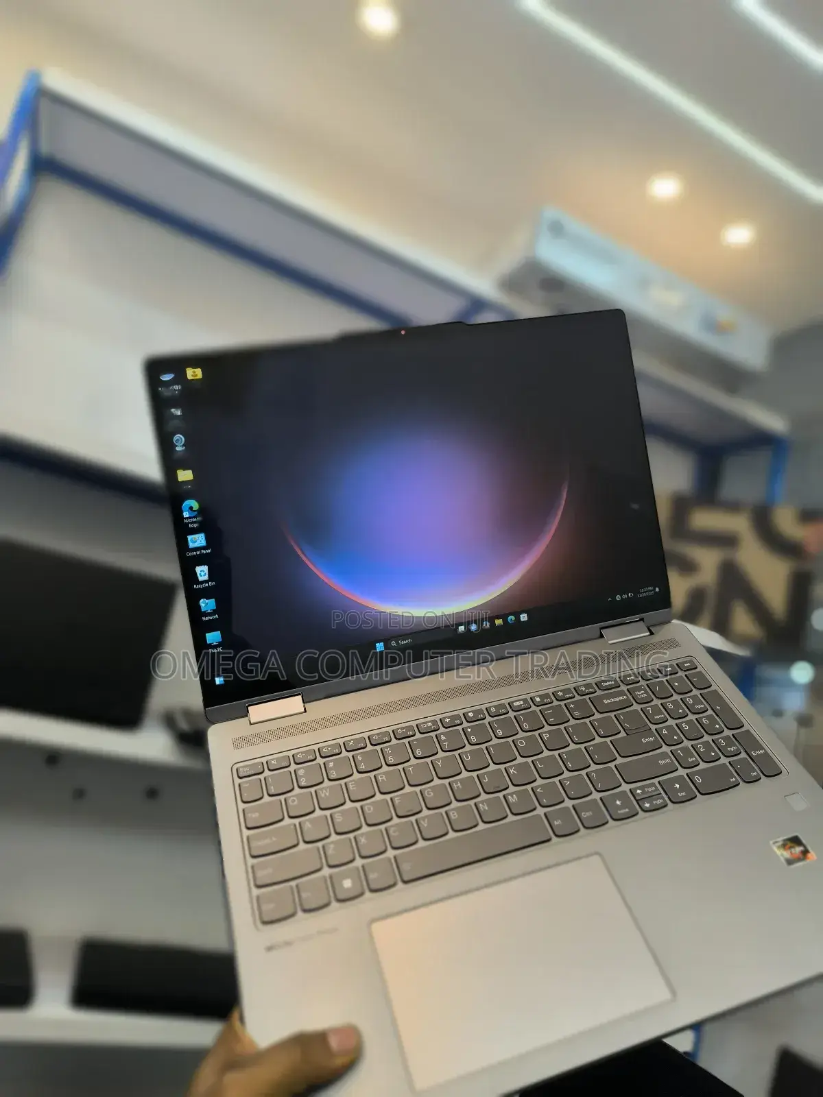New Laptop Lenovo Yoga 710 16GB AMD Ryzen 5 SSD 512GB