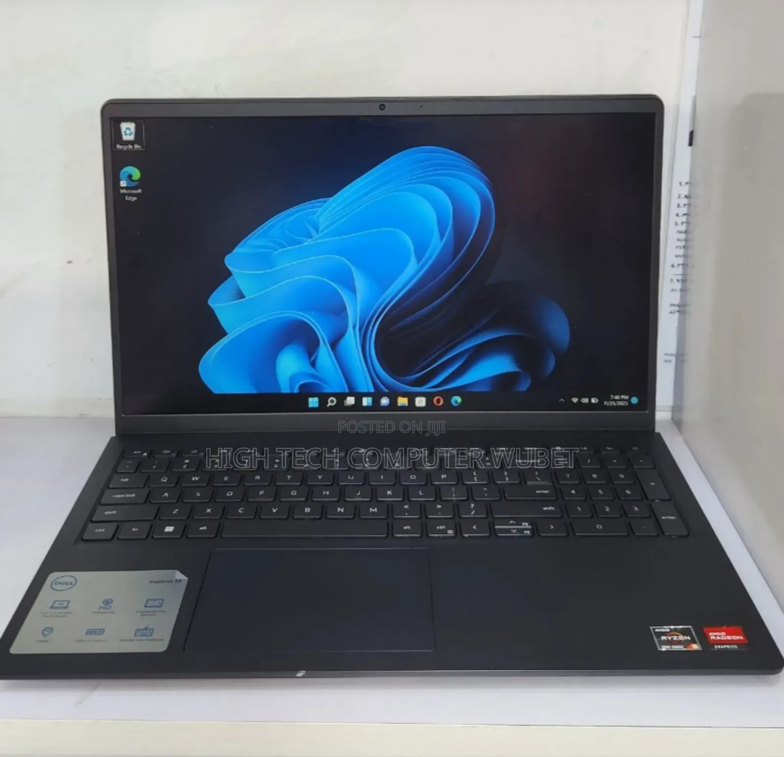 New Laptop Dell XPS 15 8GB AMD Ryzen 5 SSD 512GB