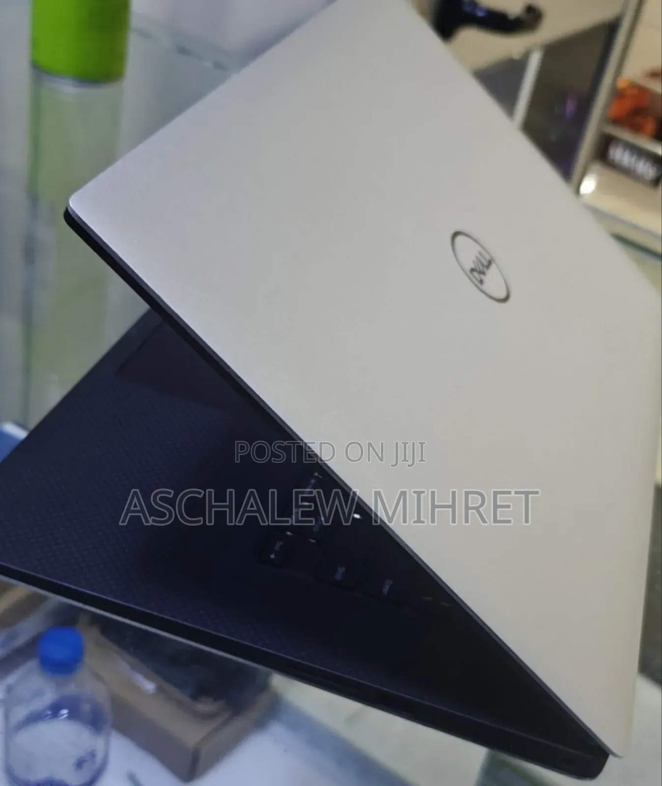 New Laptop Dell Precision 15 3520 16GB Intel Core I7 SSD 512GB