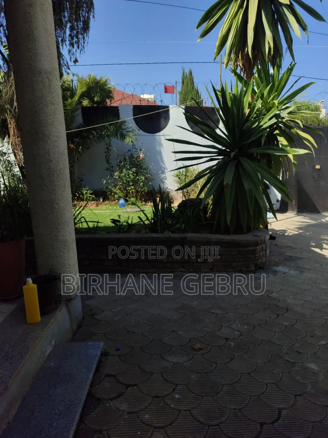 5bdrm Villa in Villa House, Bole for rent