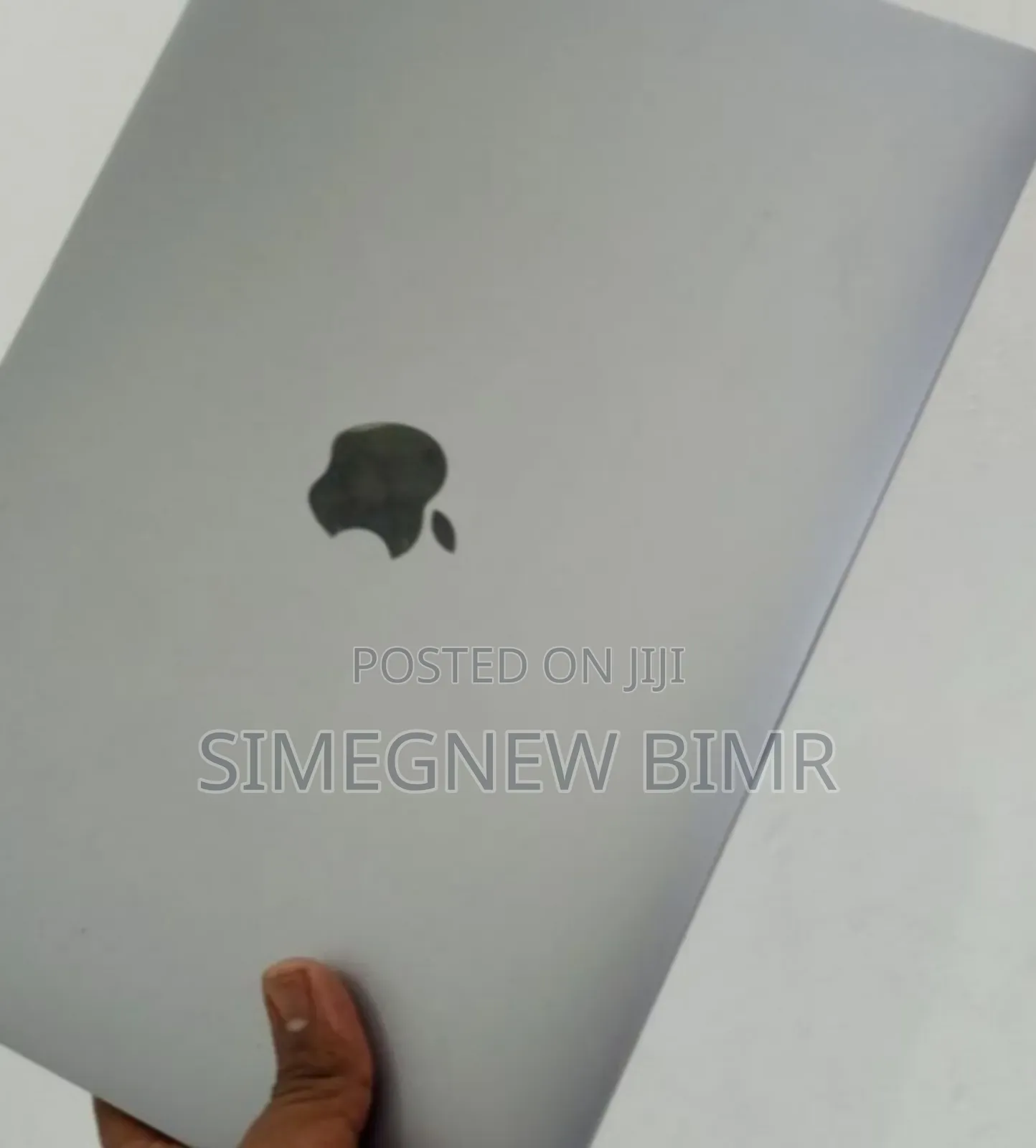 New Laptop Apple MacBook Pro 2017 8GB Intel Core I5 SSD 128GB