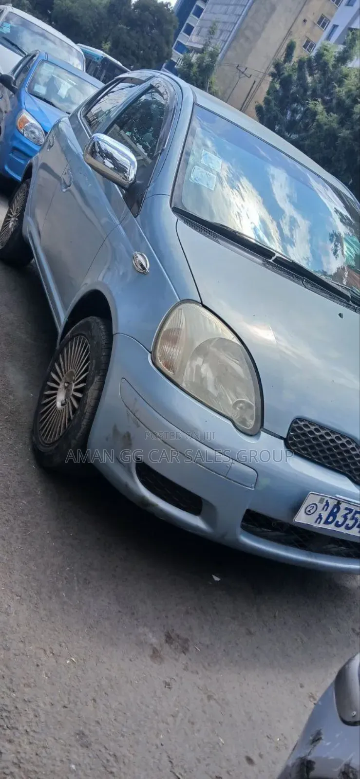 Toyota Vitz 2004 Blue