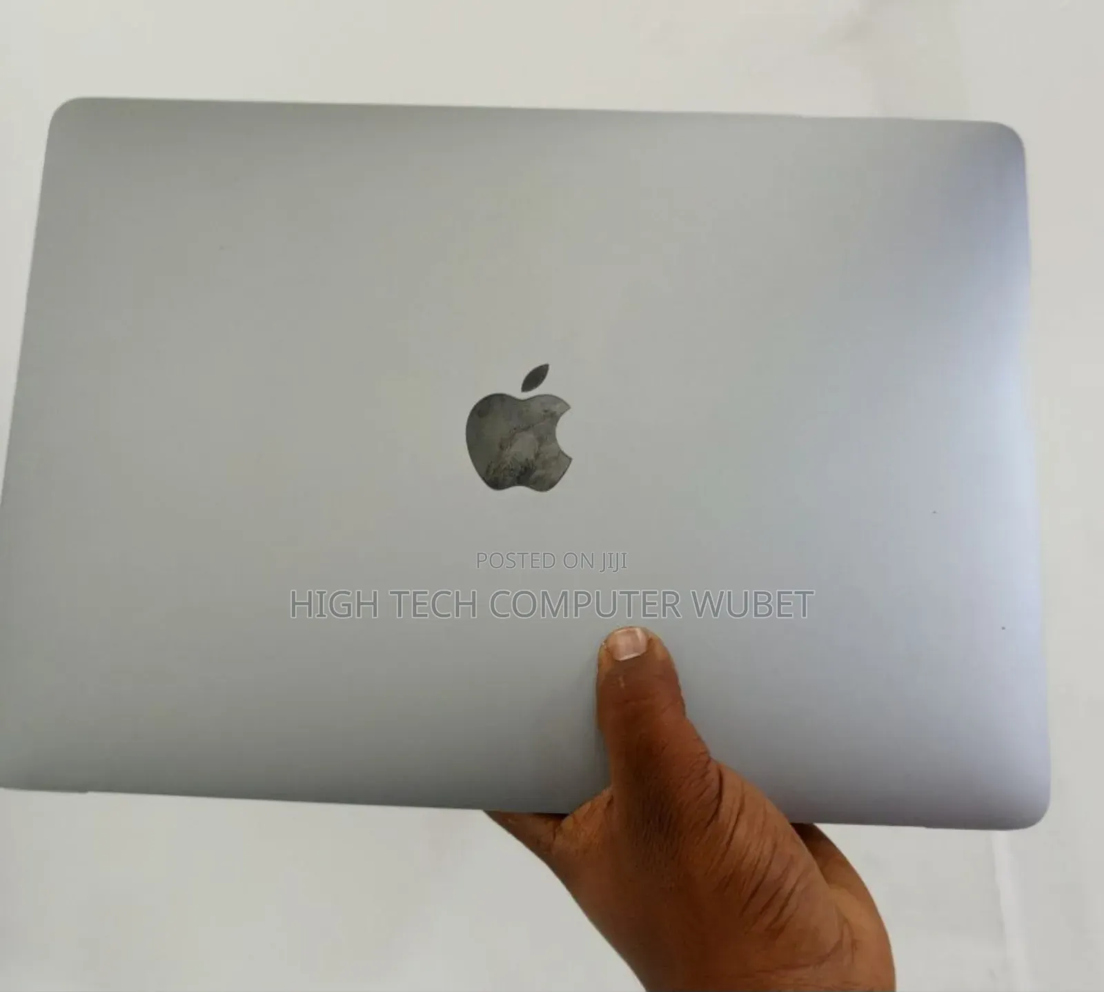 New Laptop Apple MacBook Pro 2017 8GB Intel Core I7 SSD 128GB