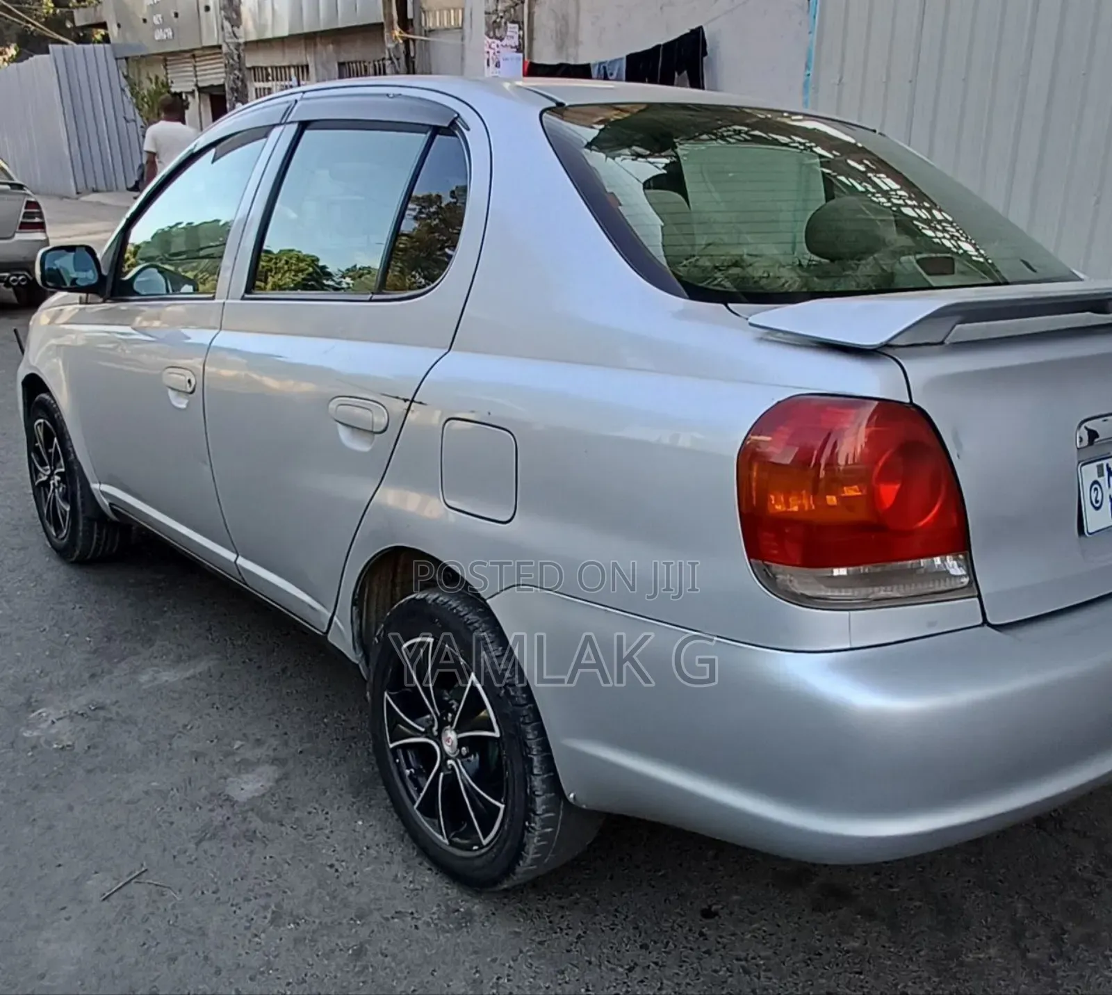 Toyota Platz 1.0 FWD 2004 Silver