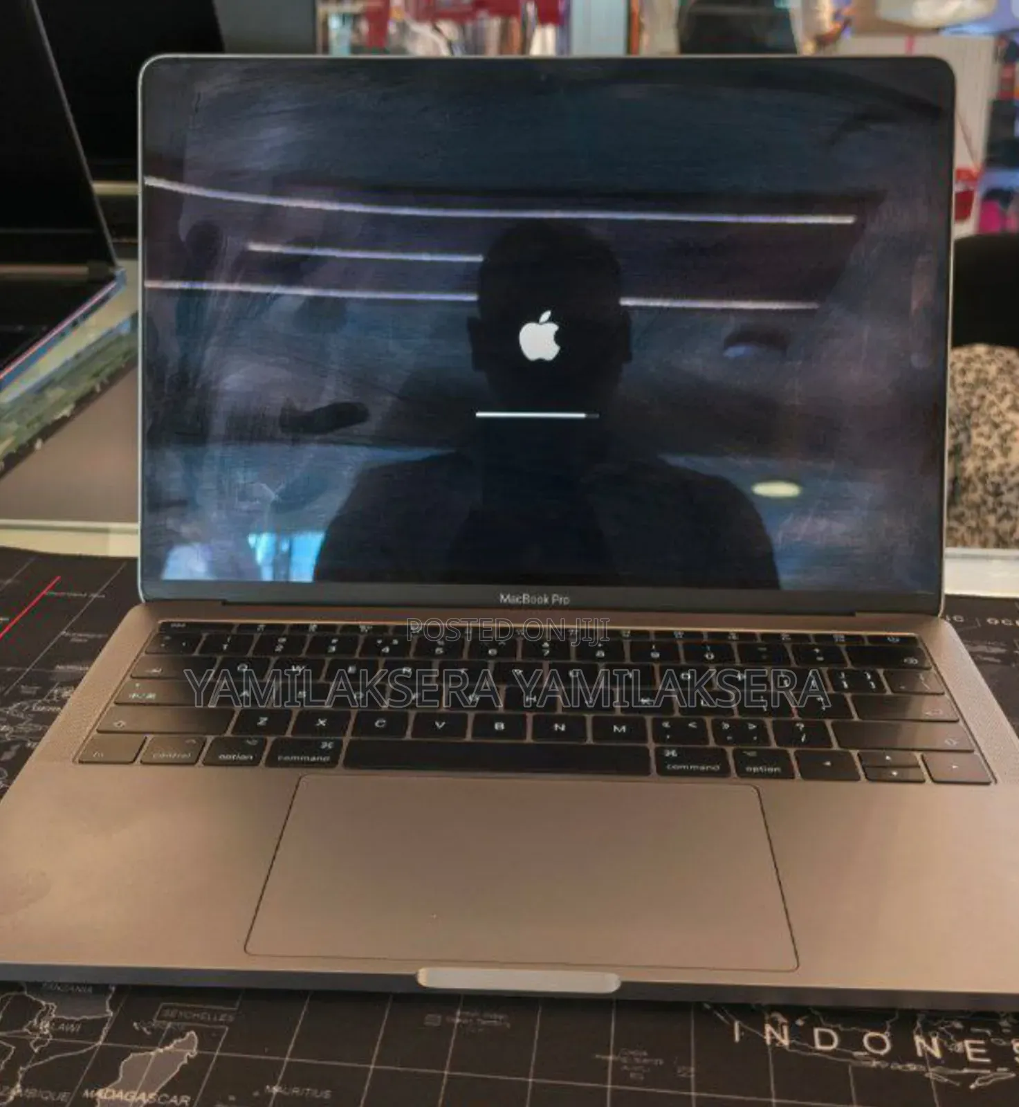 New Laptop Apple MacBook Pro 2017 8GB Intel Core I5 SSD 128GB
