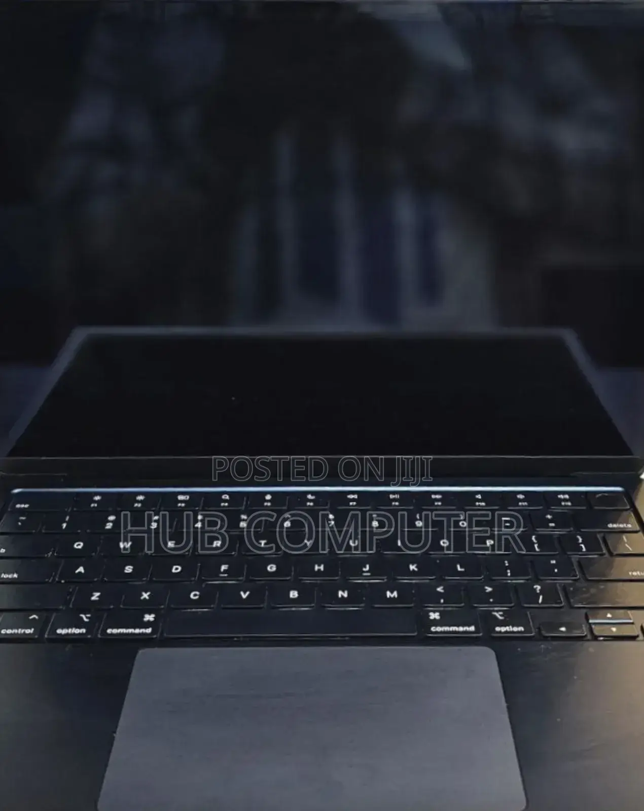 New Laptop Apple MacBook Air 2022 M2 8GB Apple M2 SSD 256GB