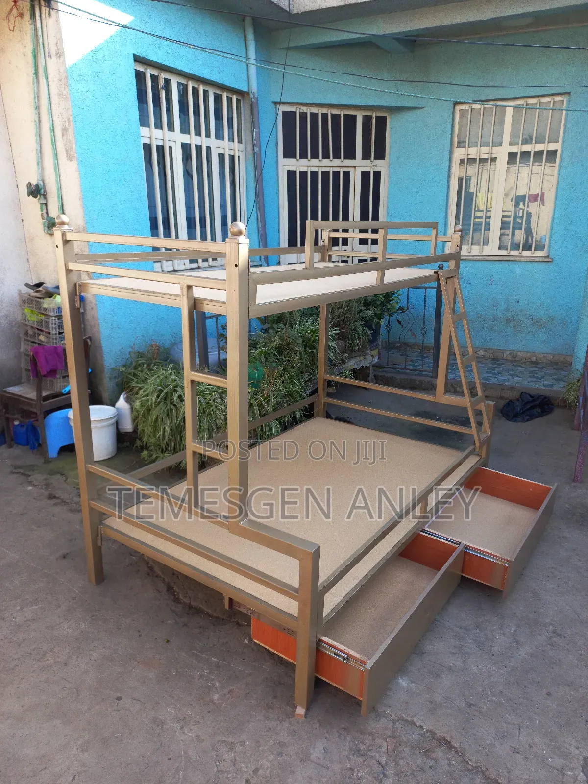 ተደራራቢ 120 አልጋ