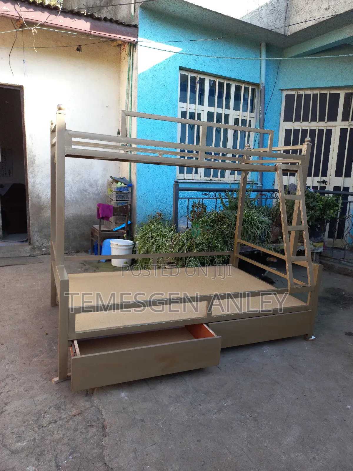 ተደራራቢ 120 አልጋ