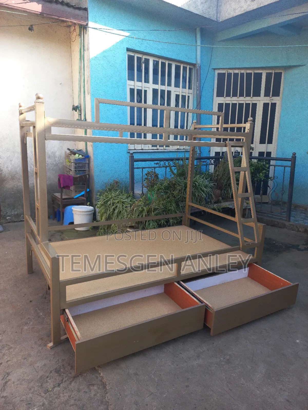 ተደራራቢ 120 አልጋ