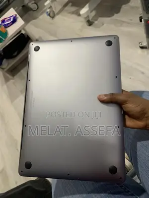 New Laptop Apple MacBook Air 2020 M1 8GB Apple M1 HDD 160GB