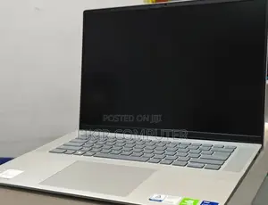 New Laptop Dell Inspiron 15 16GB Intel Core I7 SSD 512GB