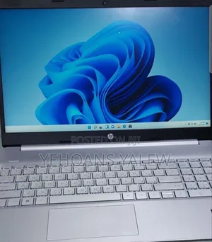 New Laptop HP Stream Notebook 8GB AMD Ryzen 5 SSD 512GB