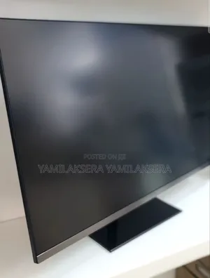 Photo - Ssamsung Monitor