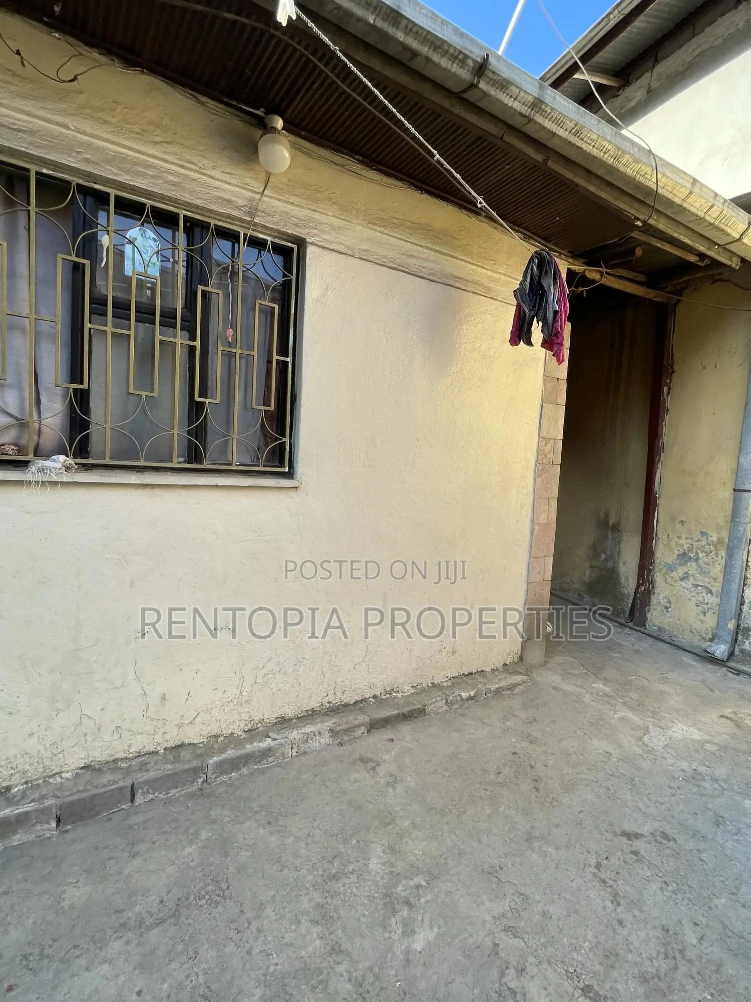 4bdrm Villa in Bole for sale