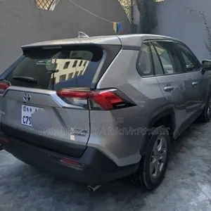 Toyota RAV4 Hybrid 2023 Teal