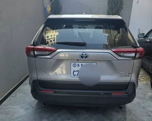 Toyota RAV4 Hybrid 2023 Teal