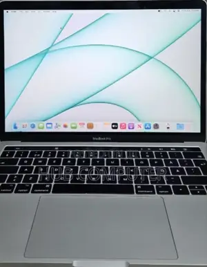 New Laptop Apple MacBook Pro 2017 16GB Intel Core I7 SSD 512GB