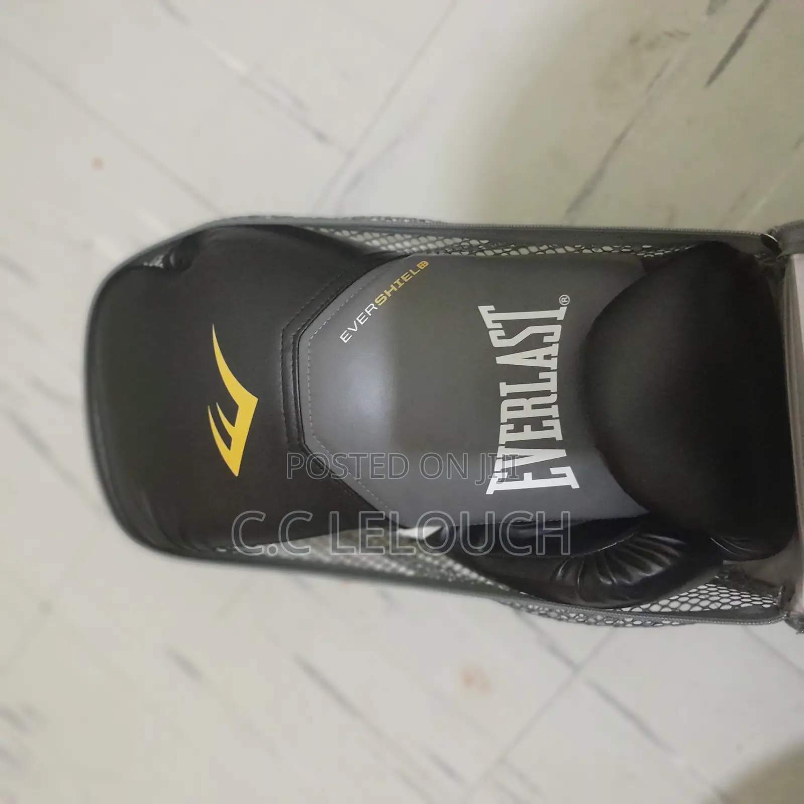 Everlast Boxing Glove, 16oz