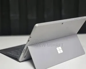 New Laptop Microsoft Surface Go 2 8GB Intel Core I5 SSD 128GB