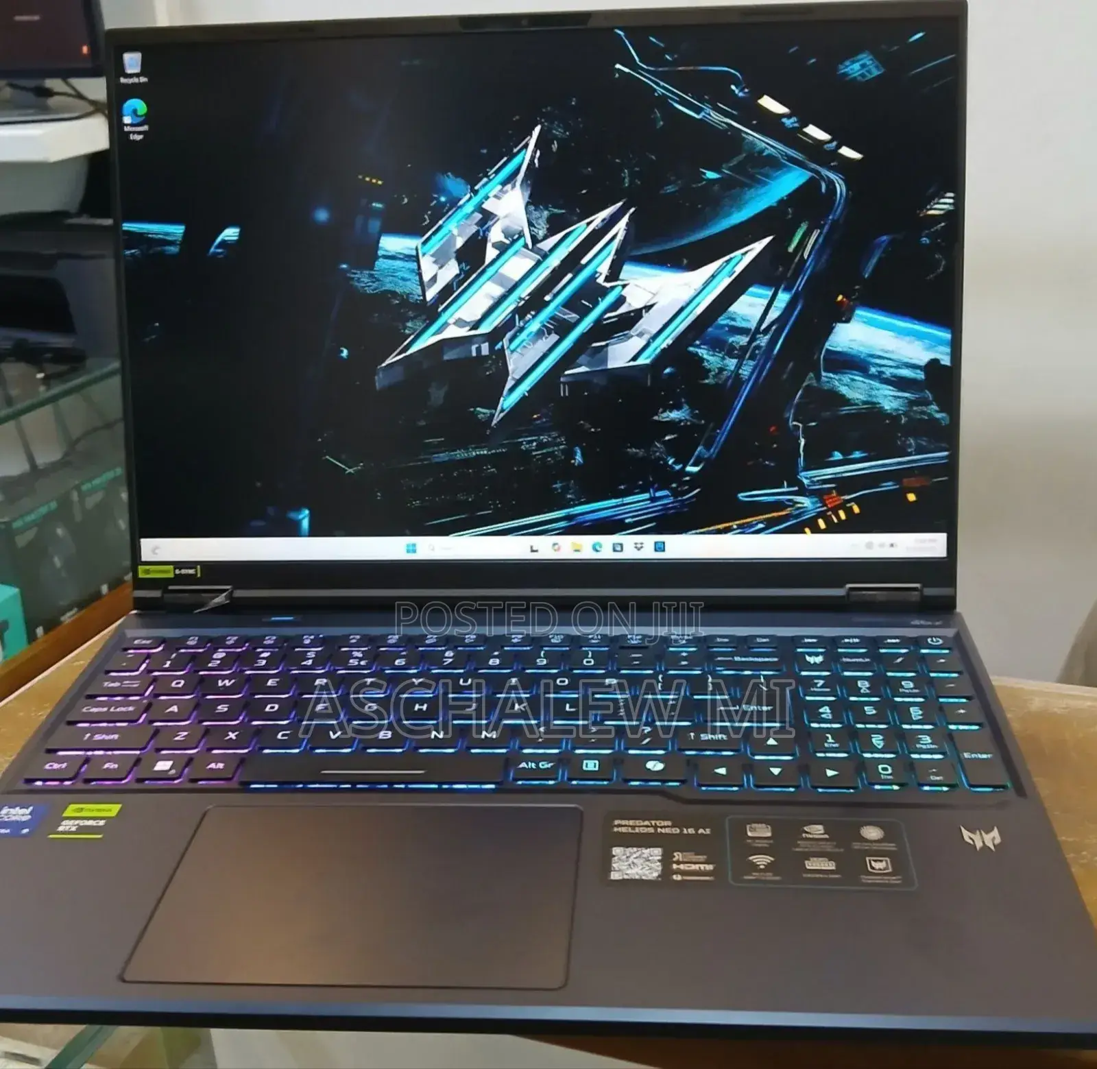 New Laptop Acer Predator Helios Neo 16 32GB Intel Core Ultra 9 SSD 1T