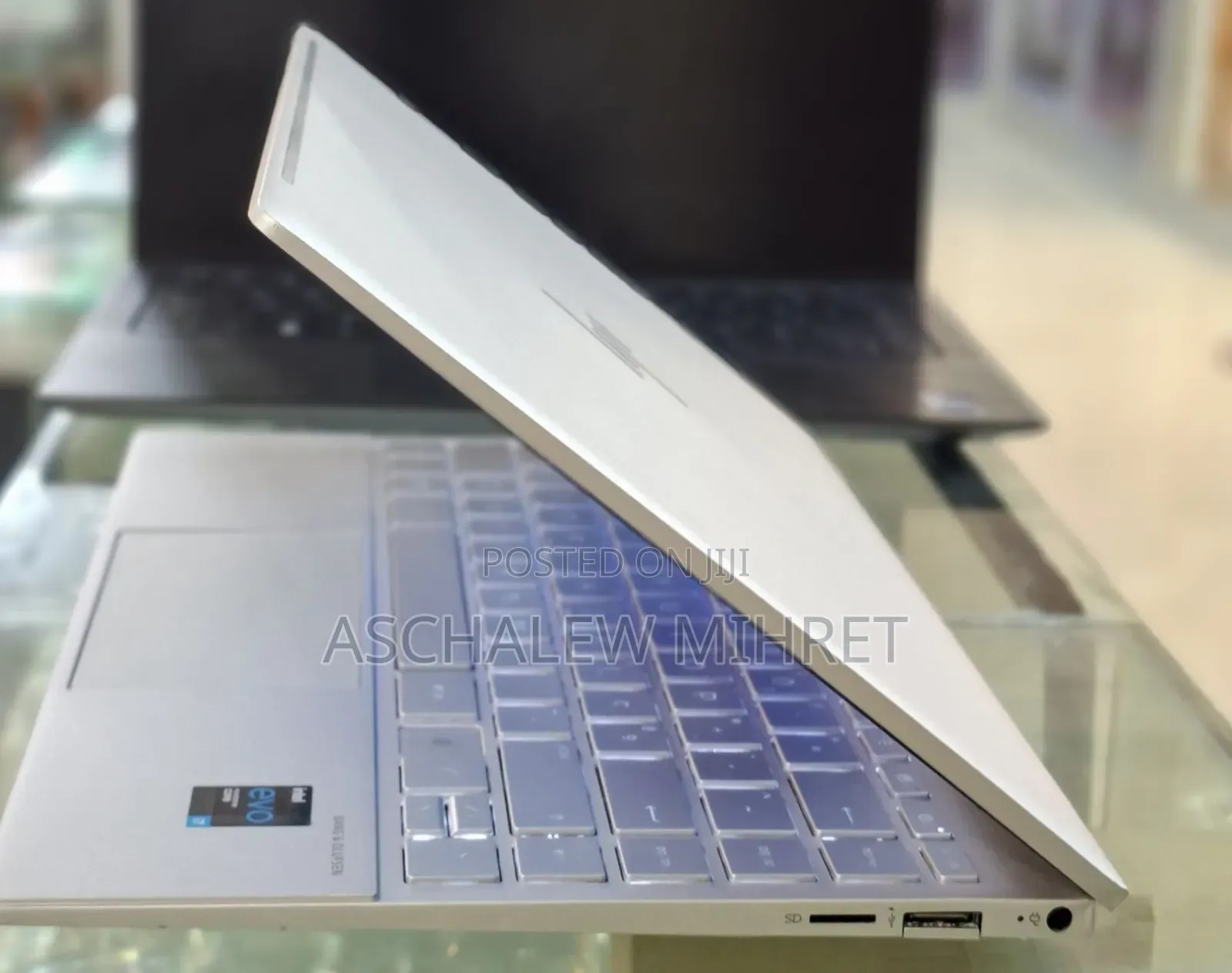 New Laptop HP Envy 13 16GB Intel Core I7 SSD 512GB