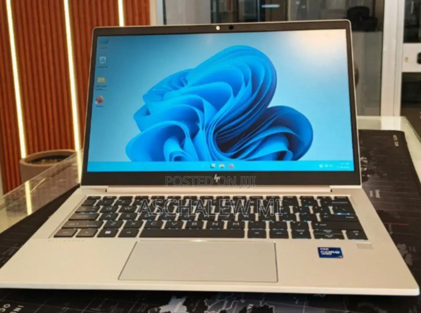 New Laptop HP Elite X360 830 G10 16GB Intel Core I7 SSD 512GB