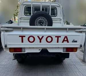 New Toyota Land Cruiser 2023 White