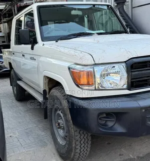 New Toyota Land Cruiser 2023 White