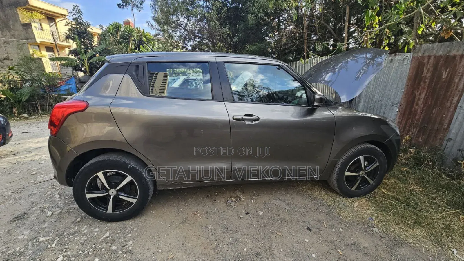 Suzuki Swift 2021 Gray