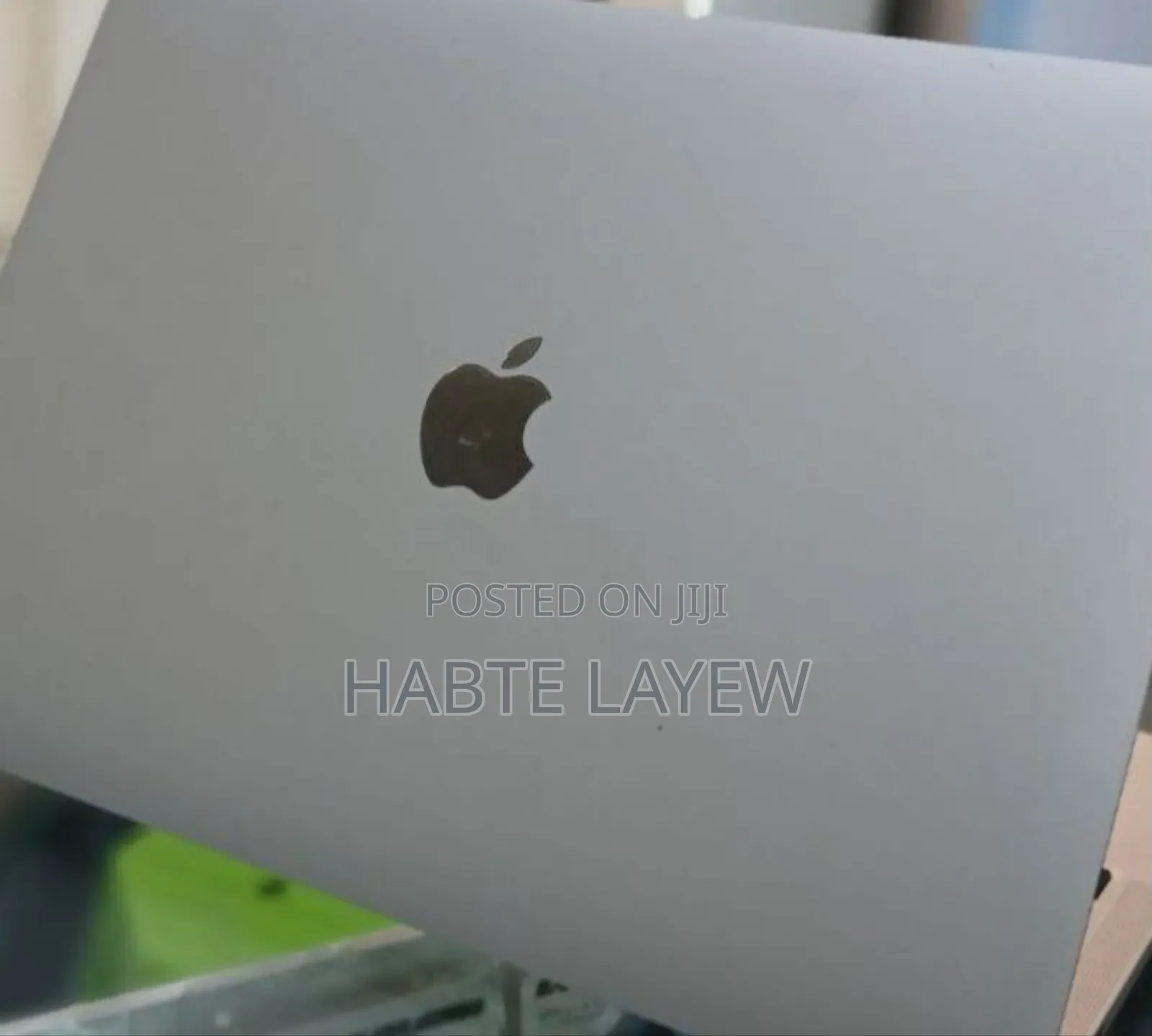 New Laptop Apple MacBook 8GB Apple M2 SSD 256GB