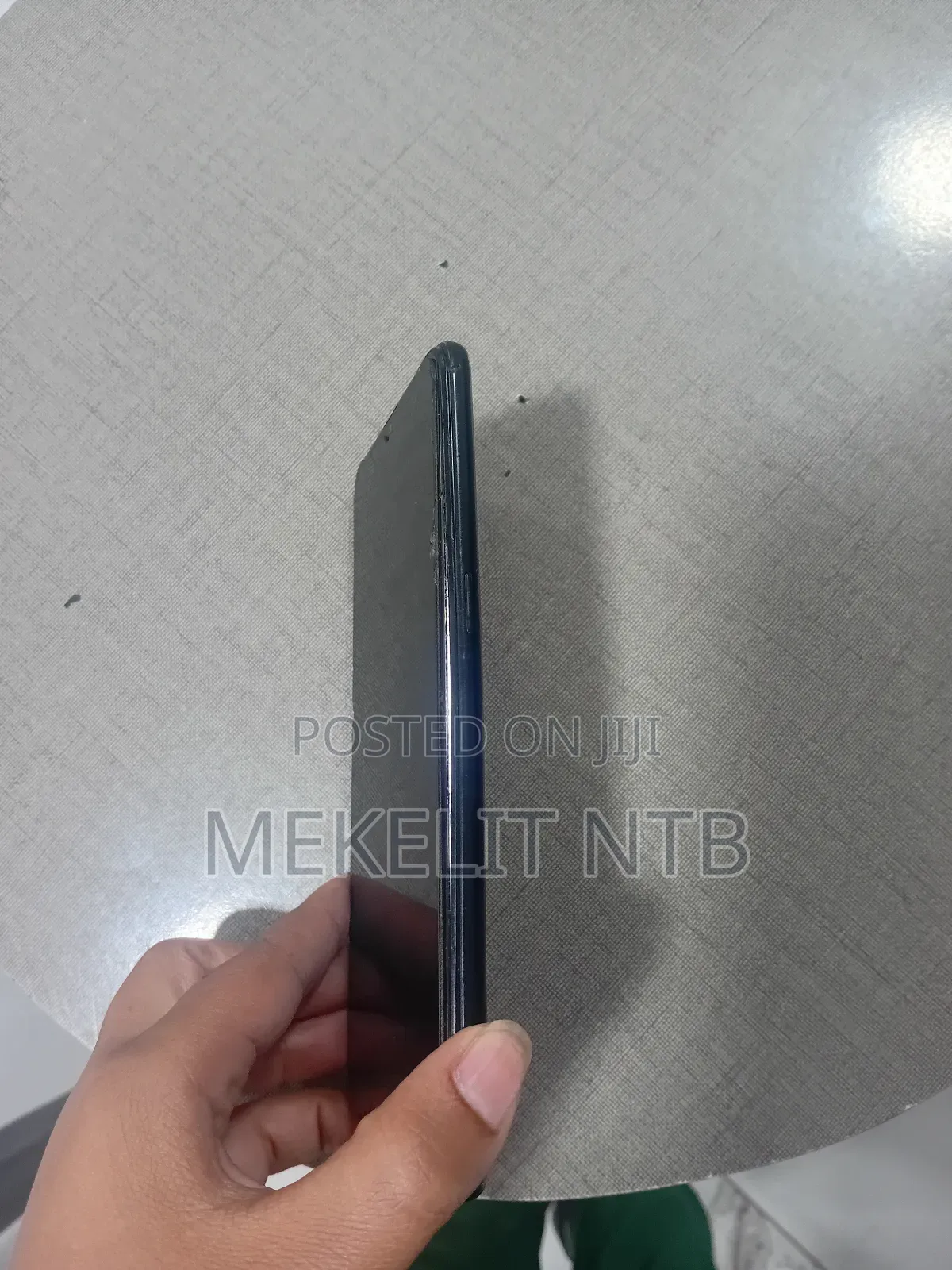 Samsung A10 32 GB Black