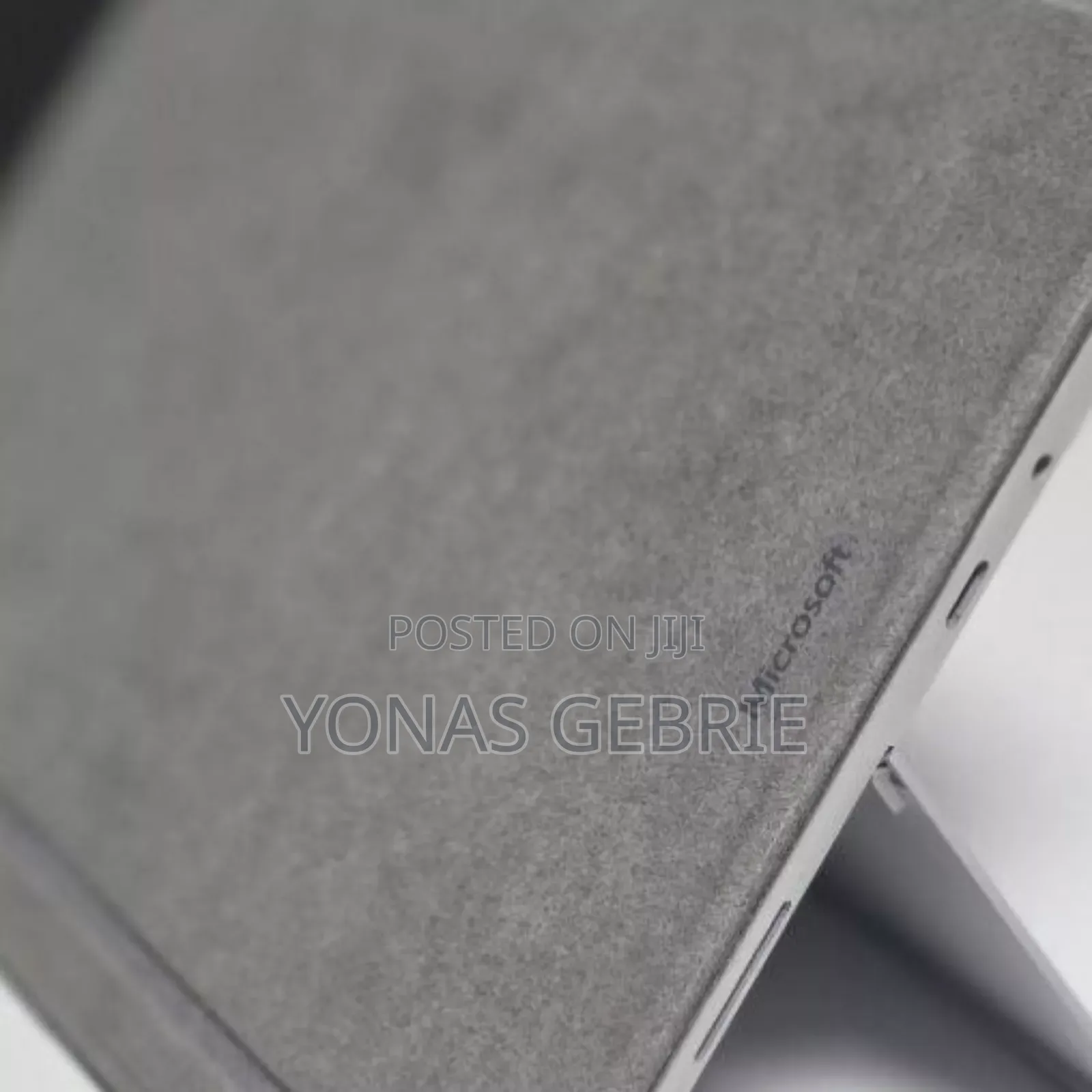 New Laptop Microsoft Surface 8GB Intel Pentium SSD 128GB