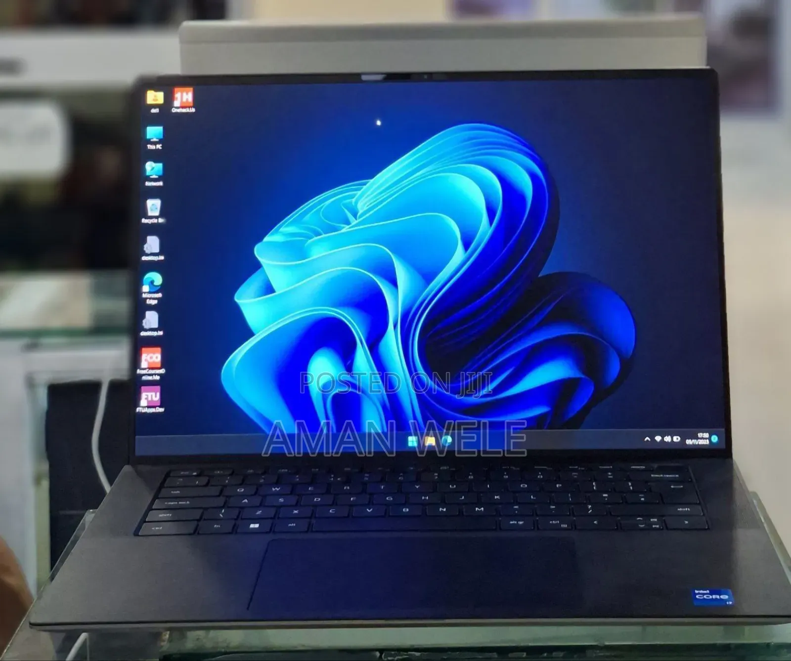 New Laptop Dell Inspiron 15 16GB Intel Core I7 SSD 512GB