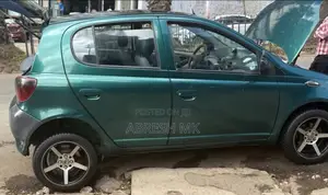 Toyota Yaris 1.5 2000