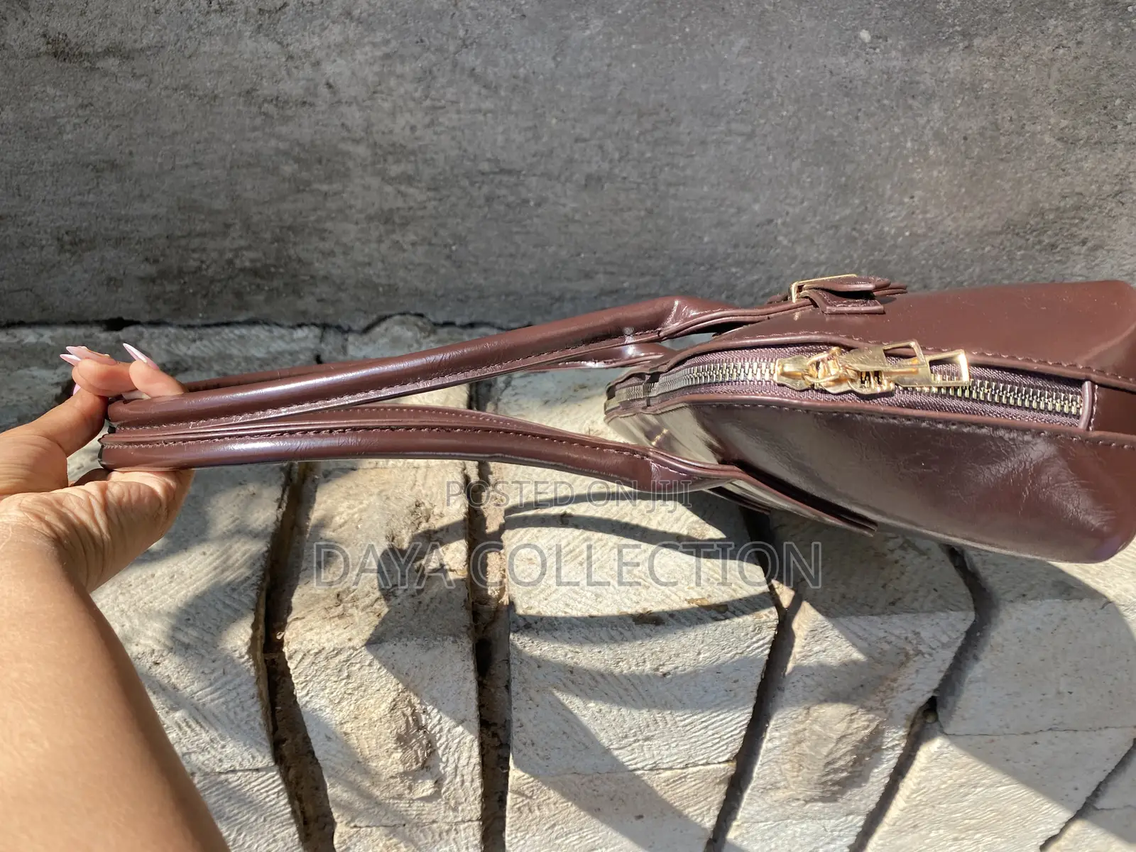 Women’S Brown Hand Bag