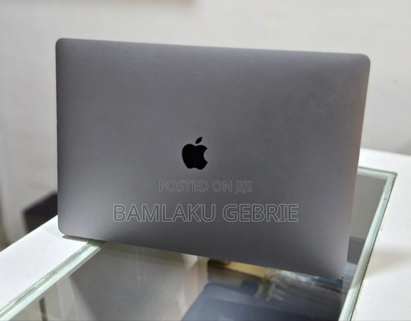 New Laptop Apple MacBook Pro 2019 16GB Intel Core I9 SSD 1T