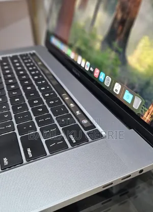 New Laptop Apple MacBook Pro 2019 16GB Intel Core I9 SSD 1T