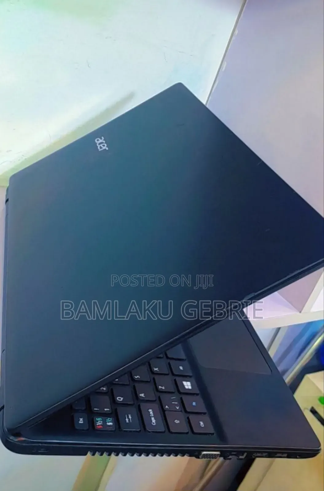 New Laptop Acer Aspire 5 8GB AMD A4 SSD 128GB