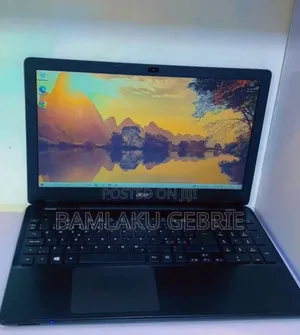 New Laptop Acer Aspire 5 8GB AMD A4 SSD 128GB