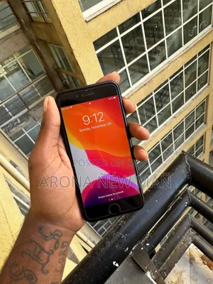 New Apple iPhone 7 32 GB Black