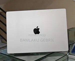 New Laptop Apple MacBook Pro M1 32GB Apple M1 Pro SSD 512GB