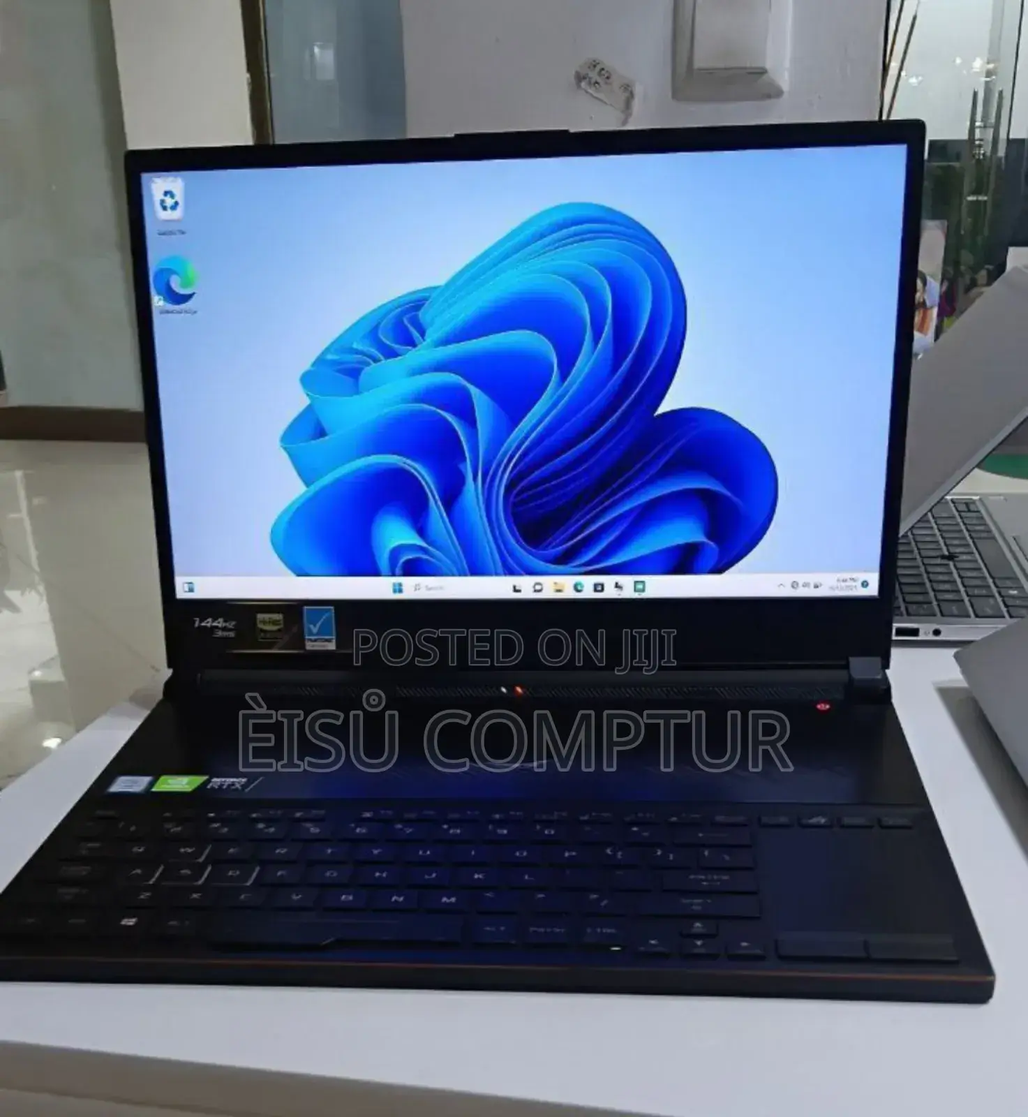 New Laptop Asus ROG Zephyrus G15 24GB Intel Core I7 SSD 2T