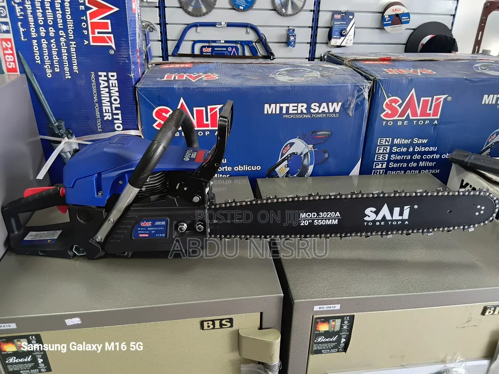 Sali Chain Saw