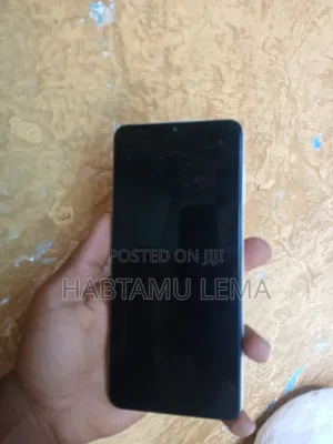 Photo - Samsung Galaxy A12 64 GB White