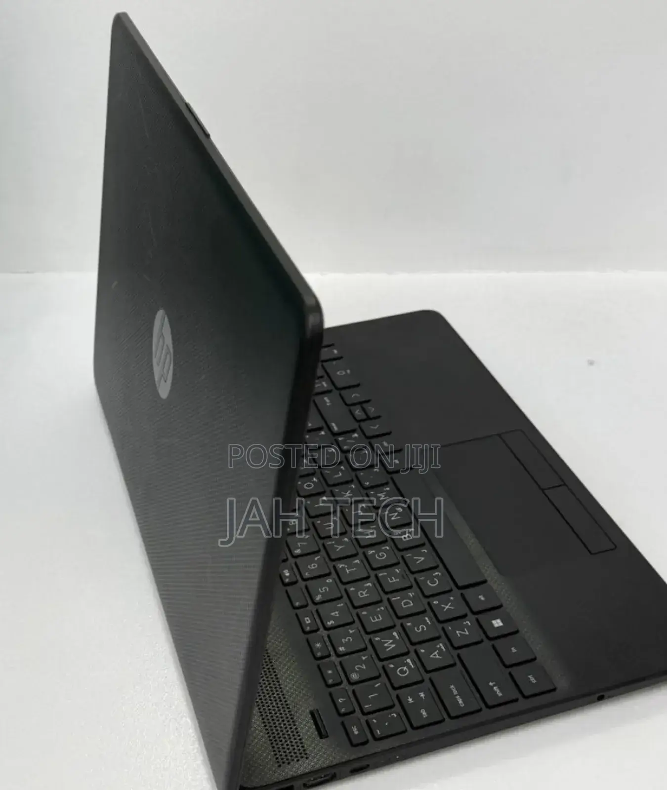 New Laptop HP Stream Notebook 8GB Intel Core I5 SSHD (Hybrid) 1.5T