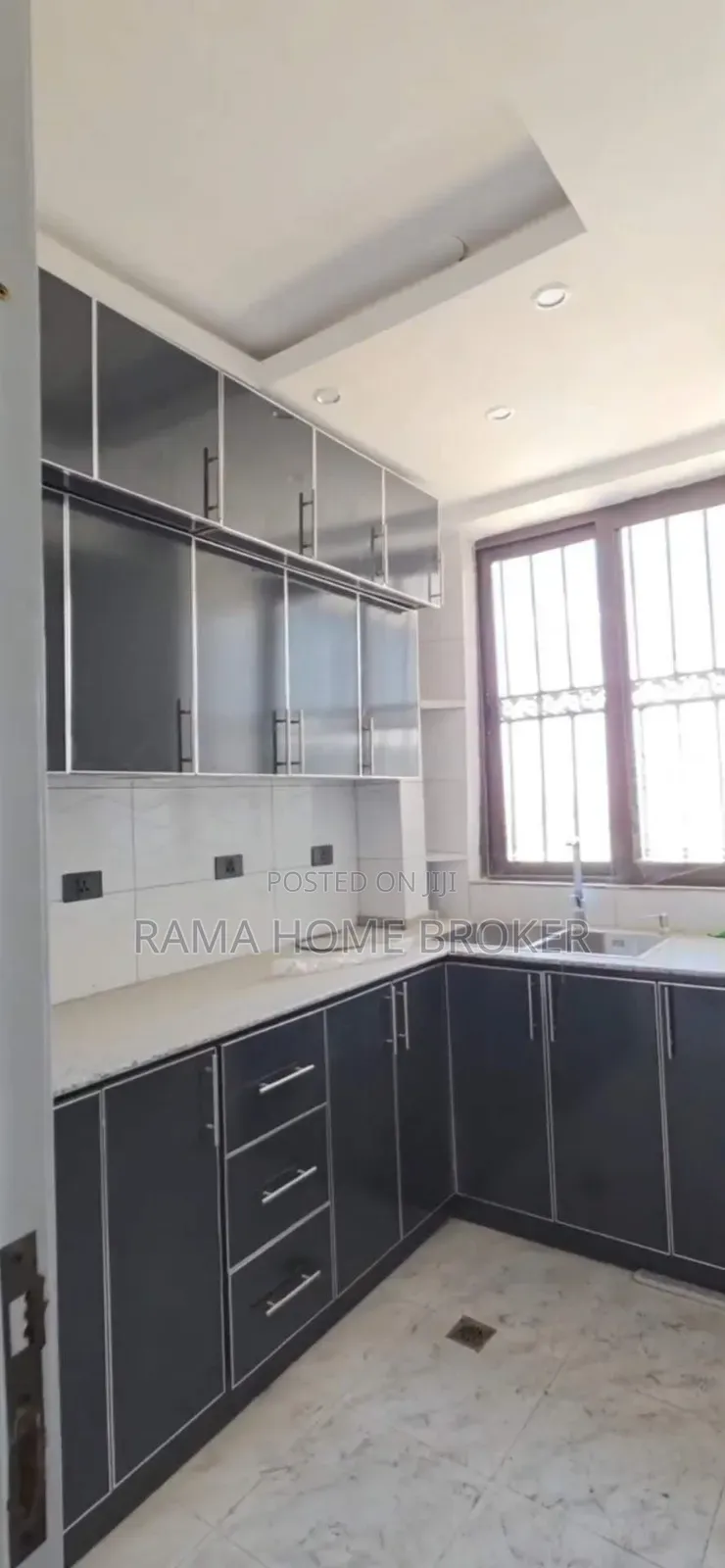 Furnished 2bdrm Condo in Yeka for sale