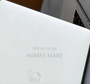 Photo - New Laptop Apple MacBook Air 2019 8GB Intel Core I5 SSD 128GB