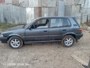 Toyota Toyoace 1992 Gray