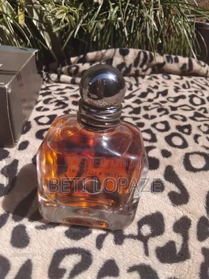 Photo - Emyou Perfume