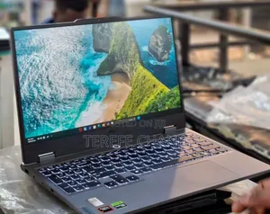New Laptop Lenovo LOQ 15ARP9 16GB AMD Ryzen 7 SSD 1T